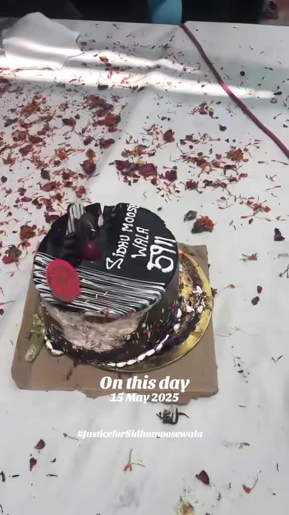@Kaur🥀Pure
