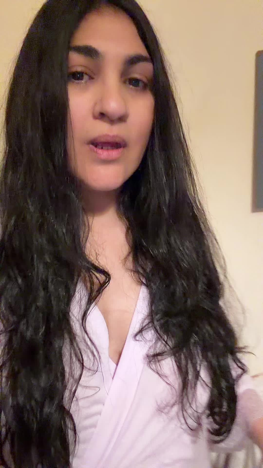 @Mari Mariana