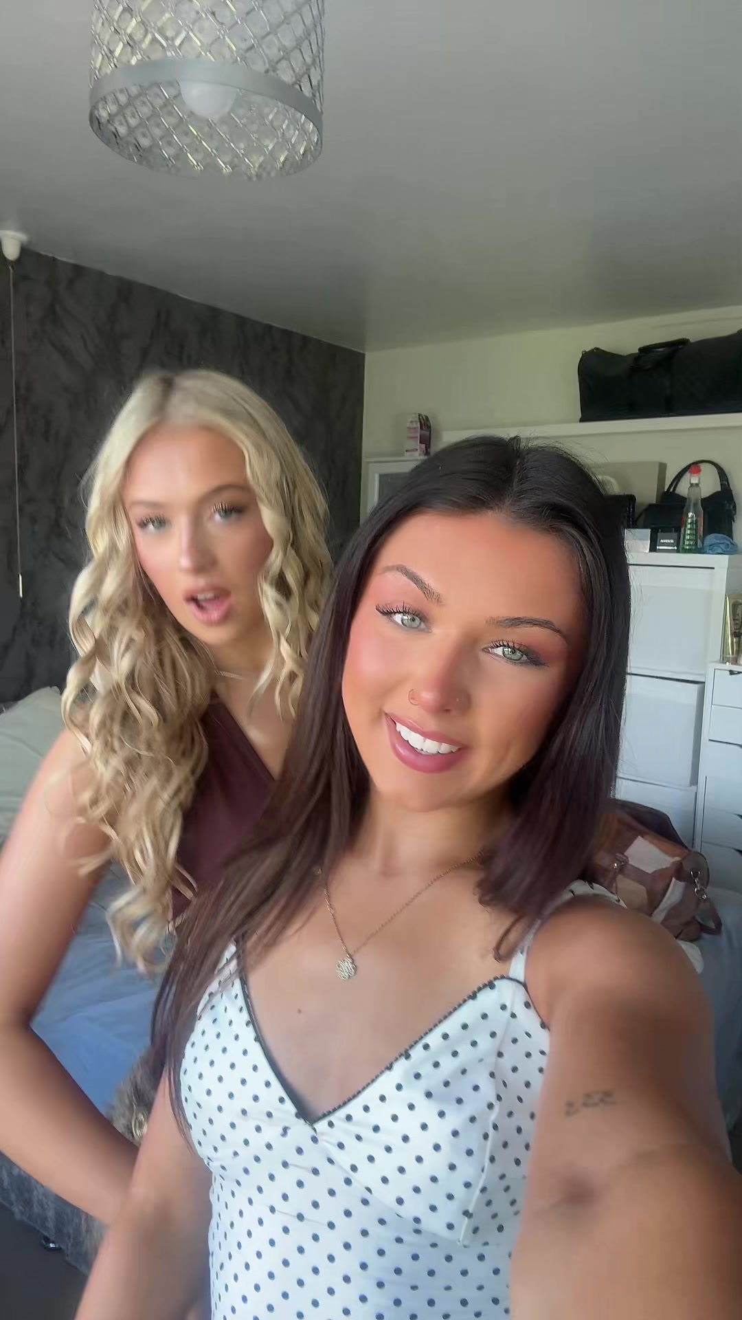 @Ava Morgan