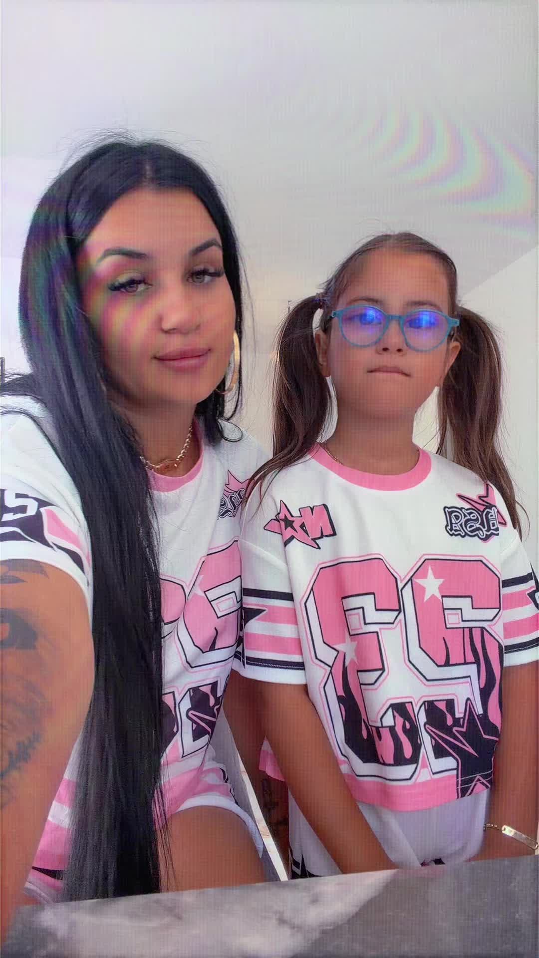 @Melania_marya25