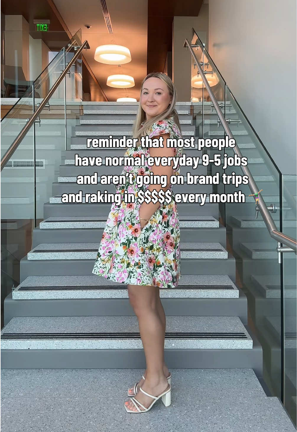 @Emily | Workwear & Lifestyle