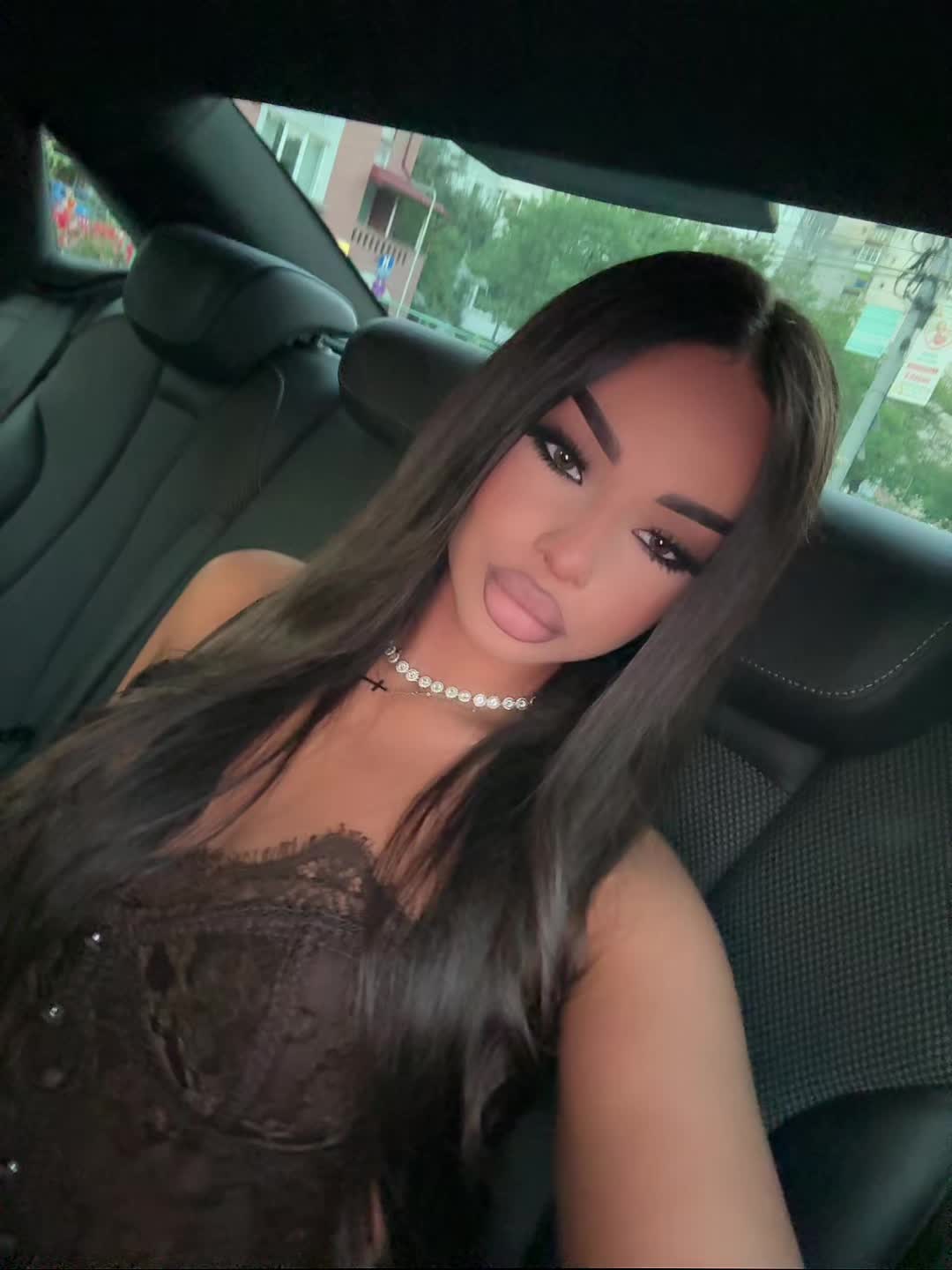 @Elissa