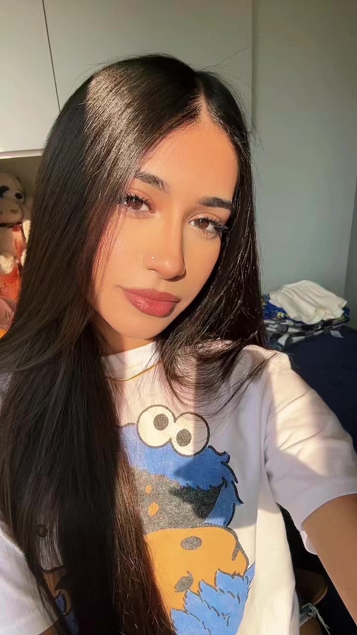 @𝒥