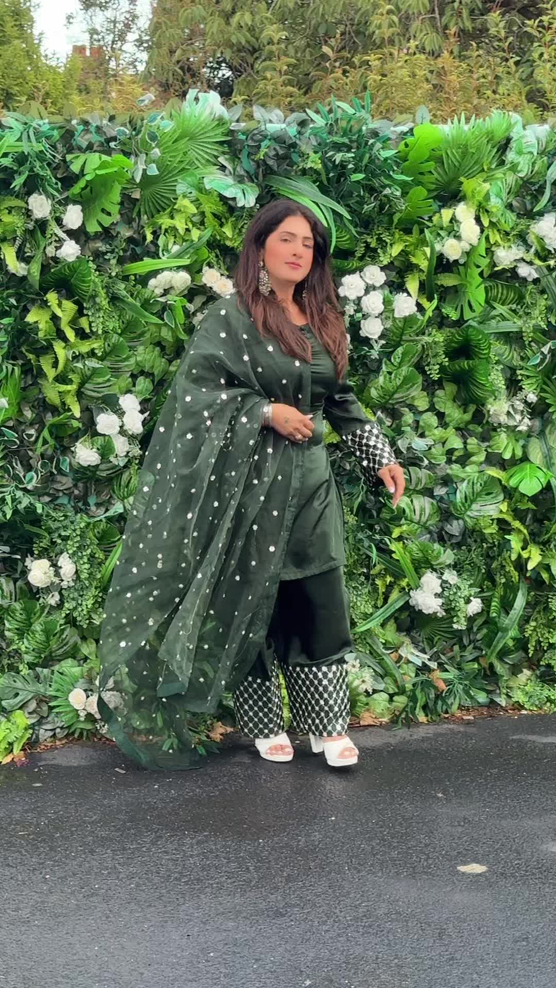 @Rakhi Saini