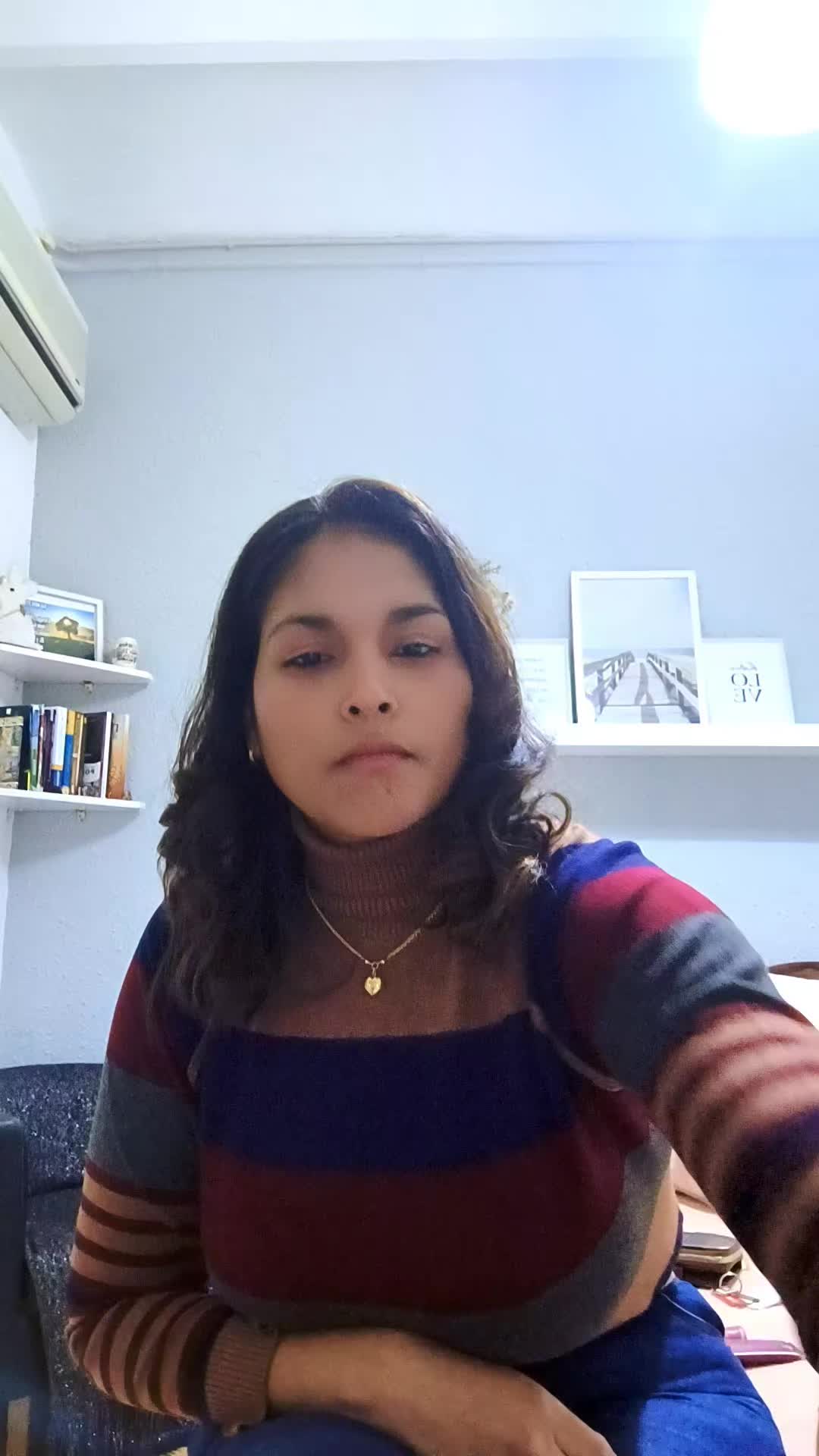 @GladysC1988