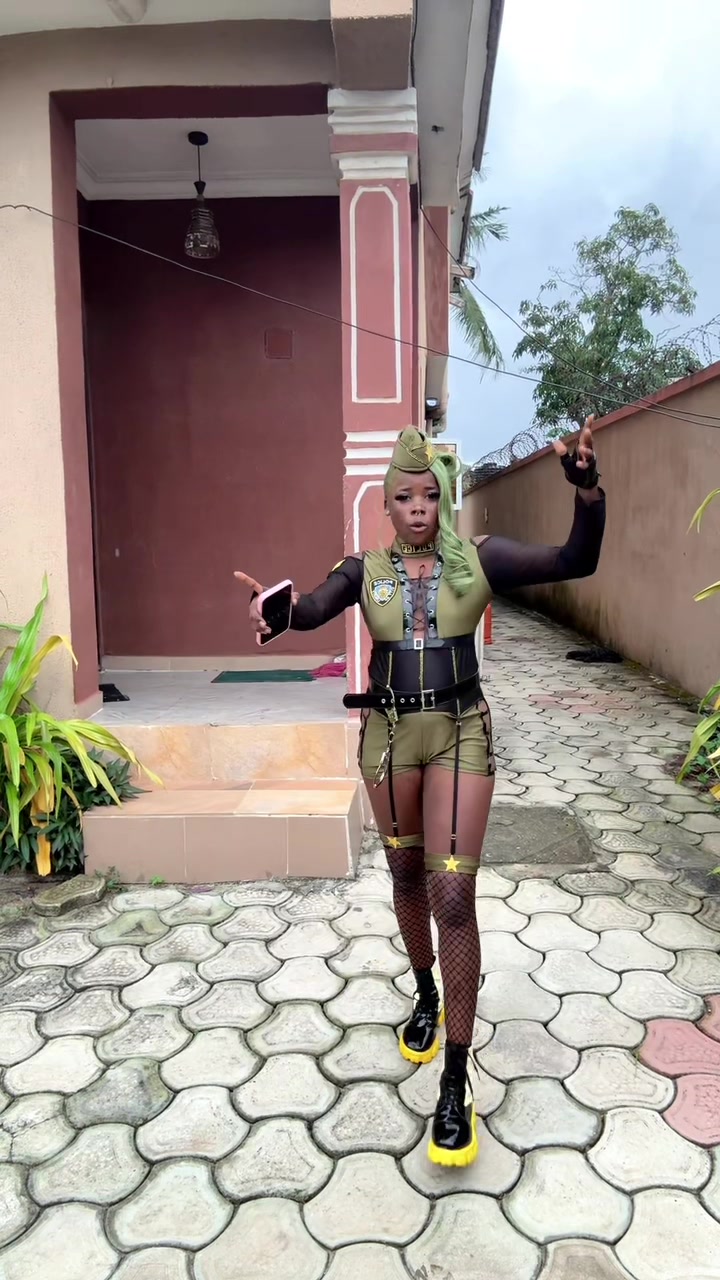 @LADYJAY A.K.A OMOGE EKO