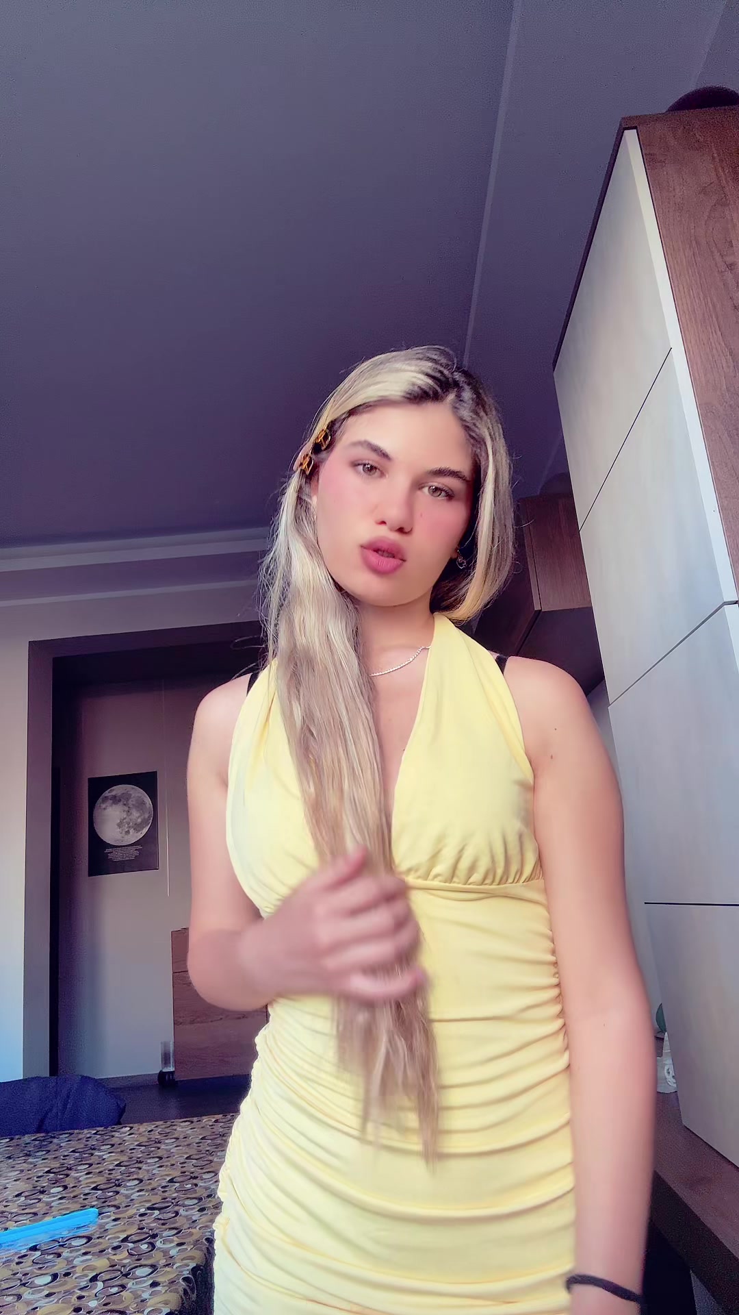 @𝑔𝑎𝑖𝑎