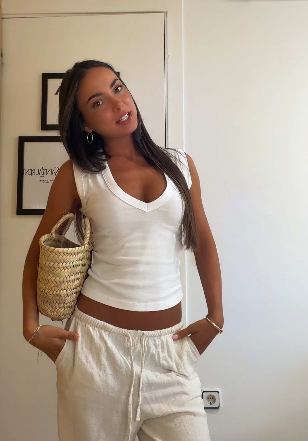 @Ana López