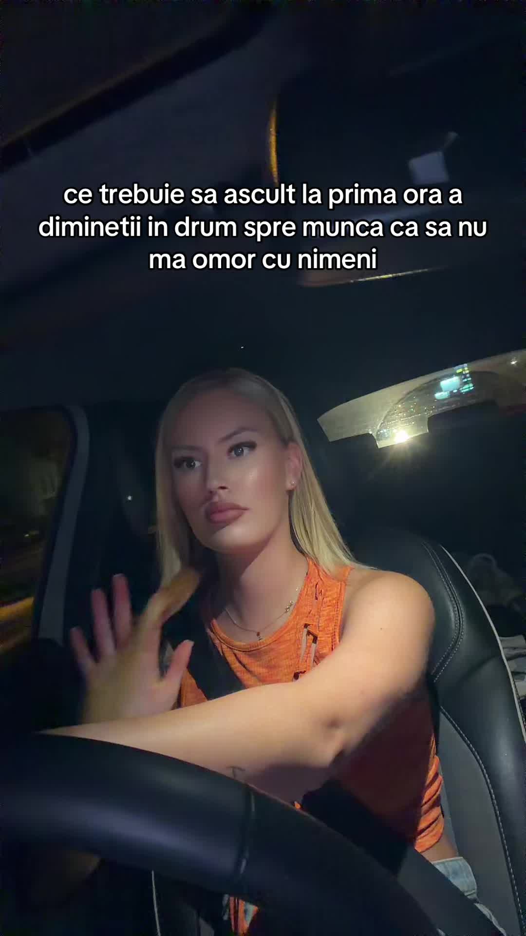 @AlexandraM12