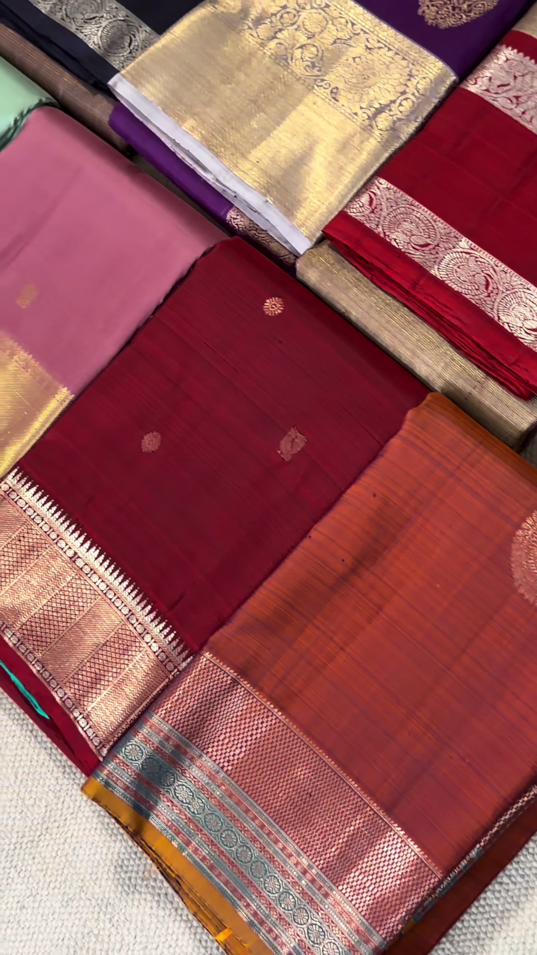 @Shivi Collections