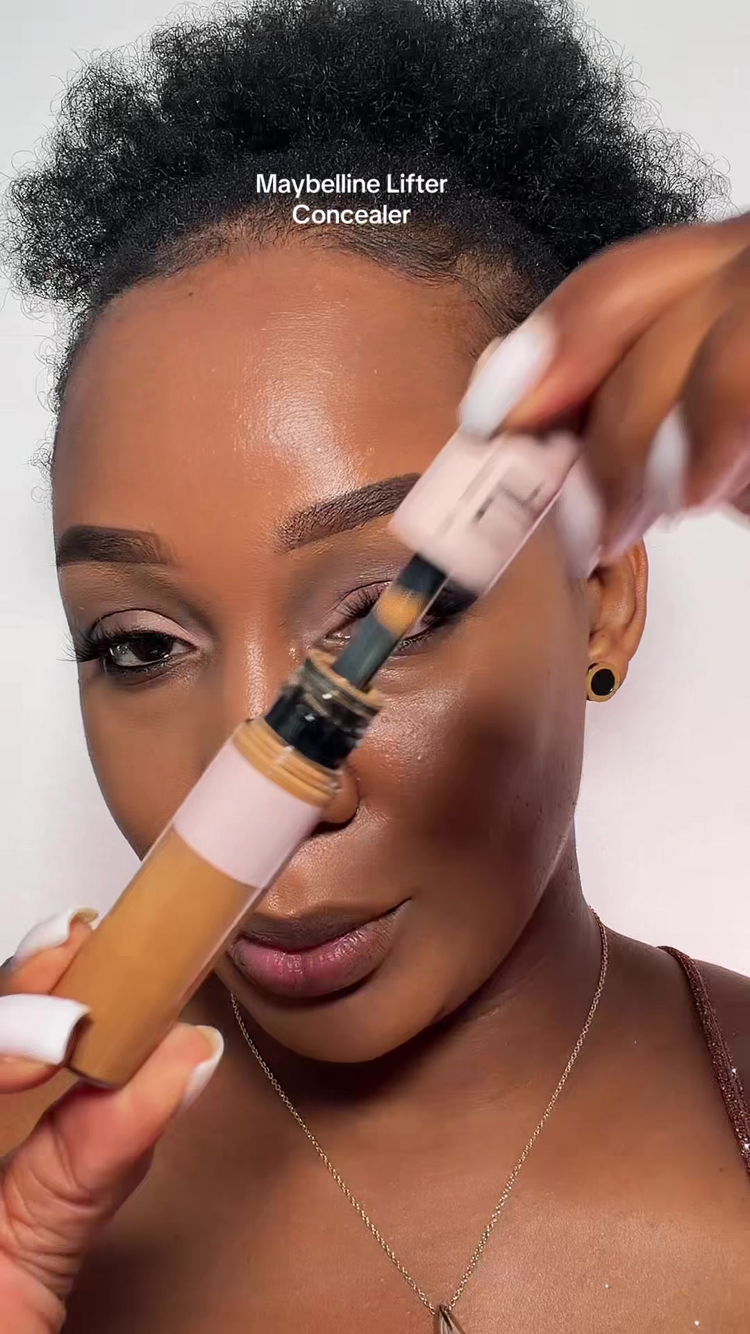 @Cynthia 💋 | Beauty Creator
