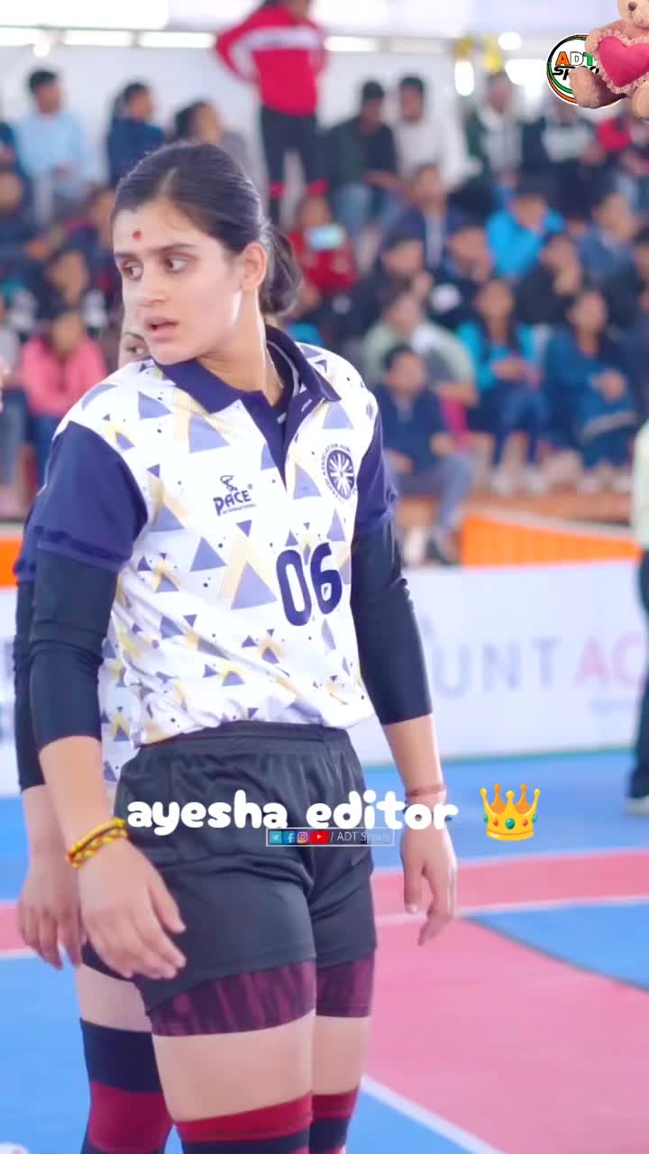 @ayesha queen 👑