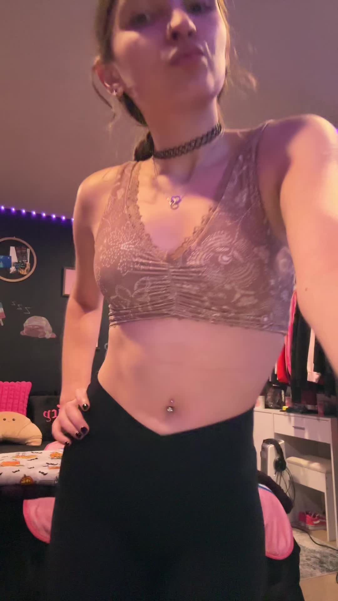 @user53679932054