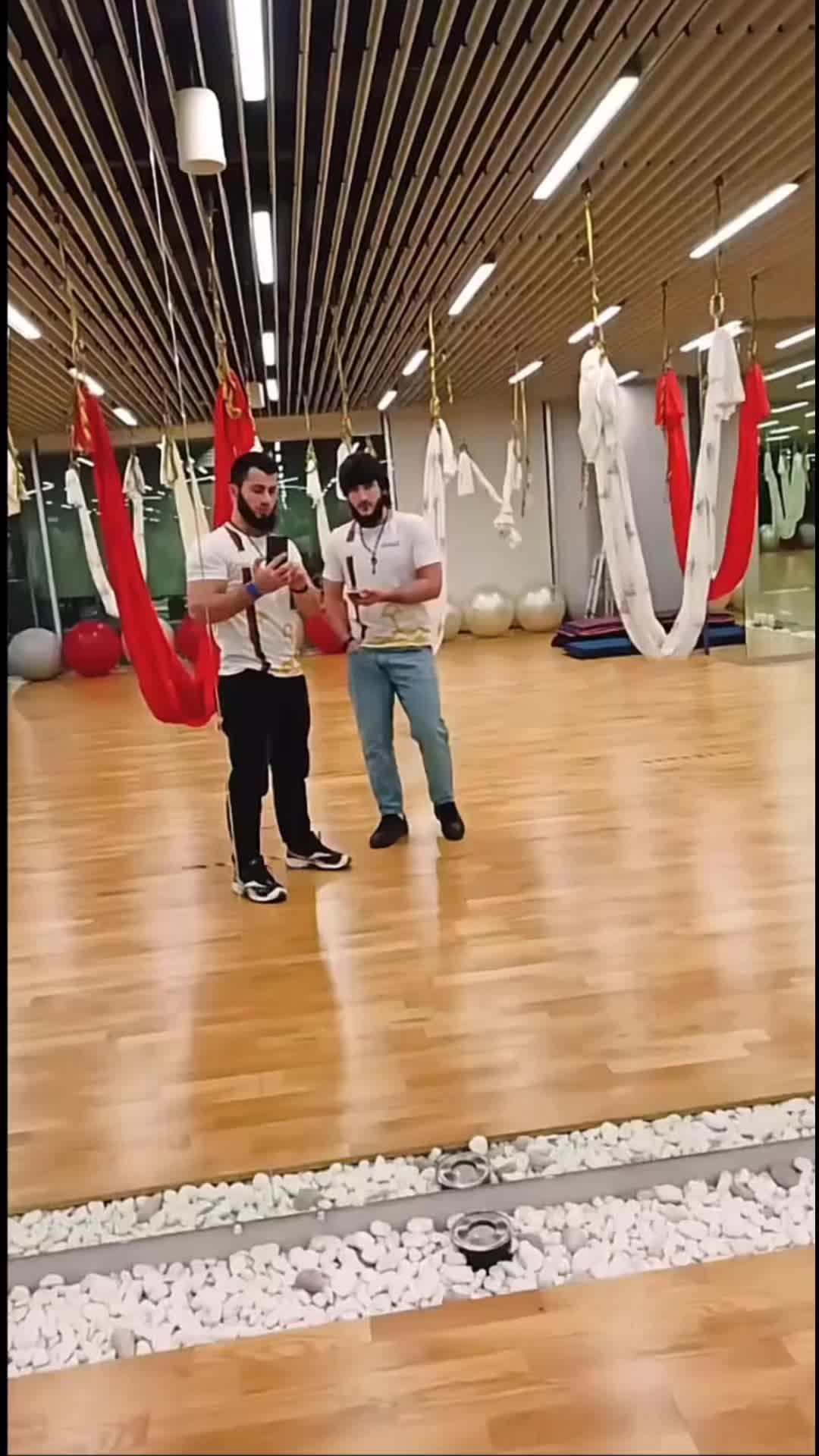 @tajikdzhamaldiinov