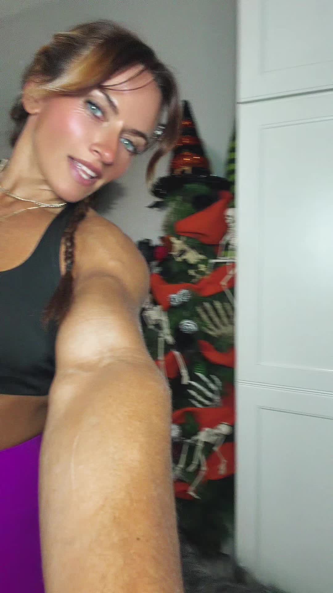@Brieraefit