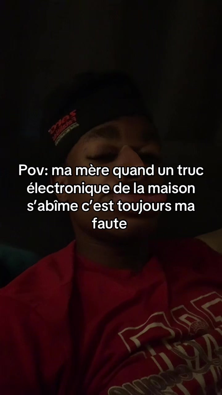 @𝓑𝓮𝓿𝓮𝓻𝓵𝔂_27🇨🇩