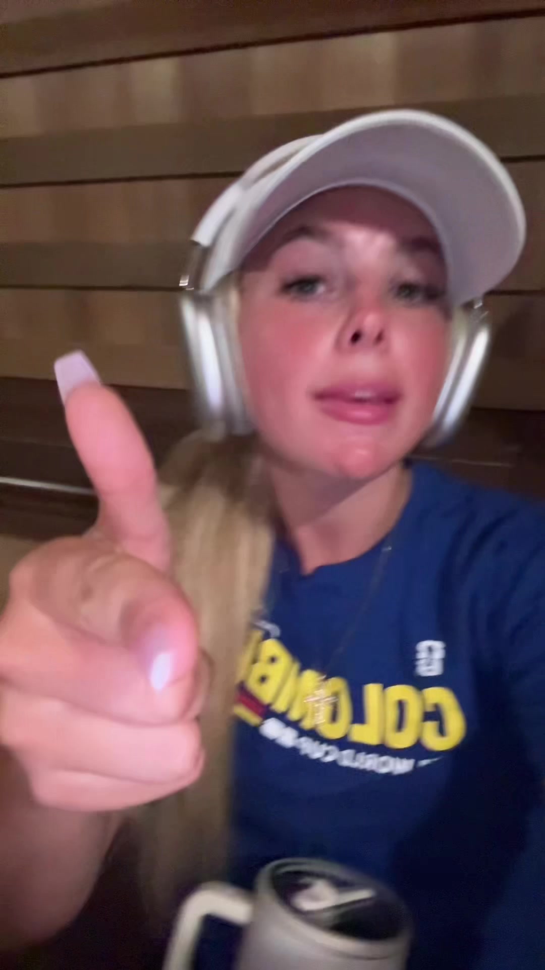 @elliebluegregoria