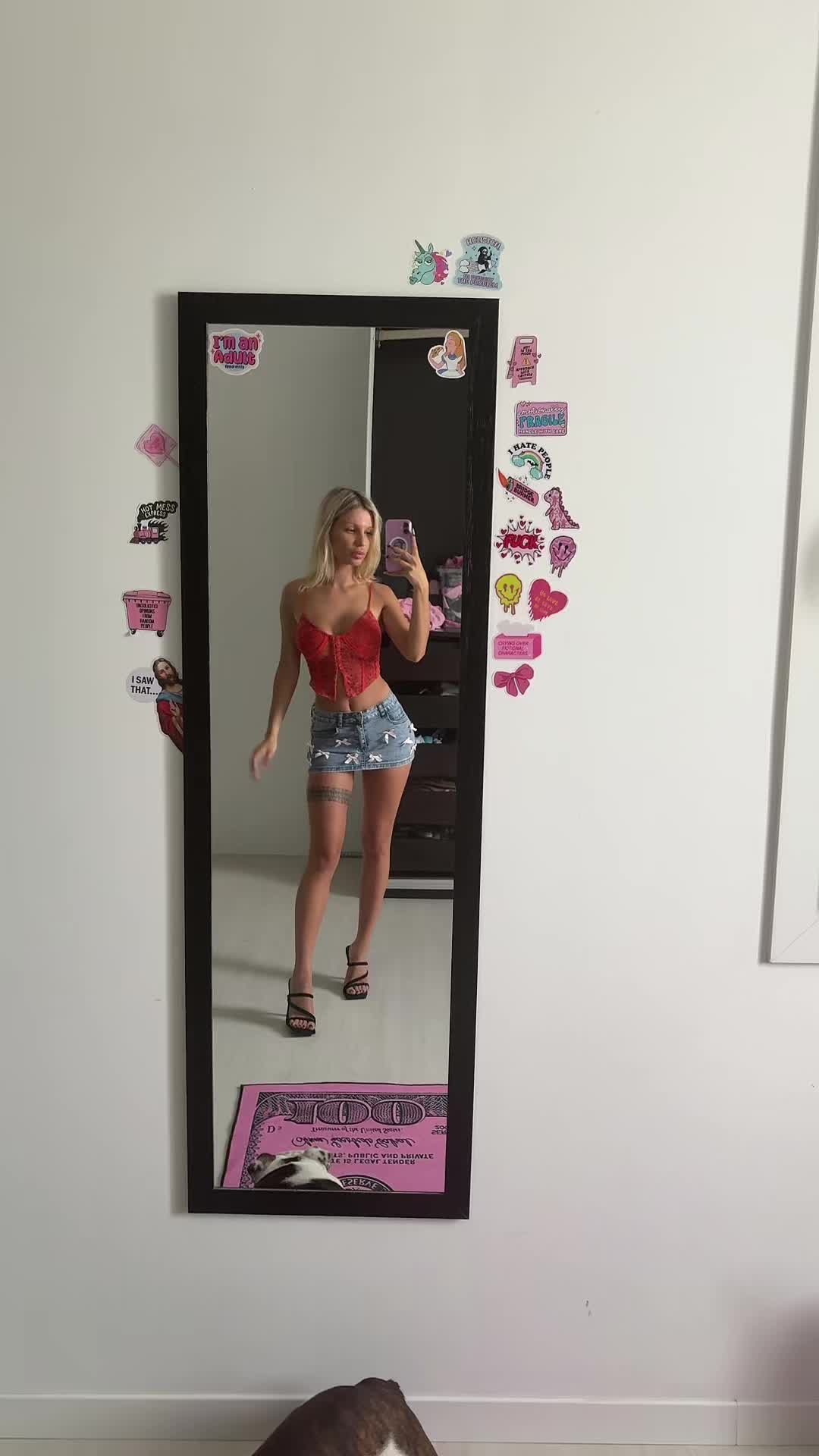 @Adriana