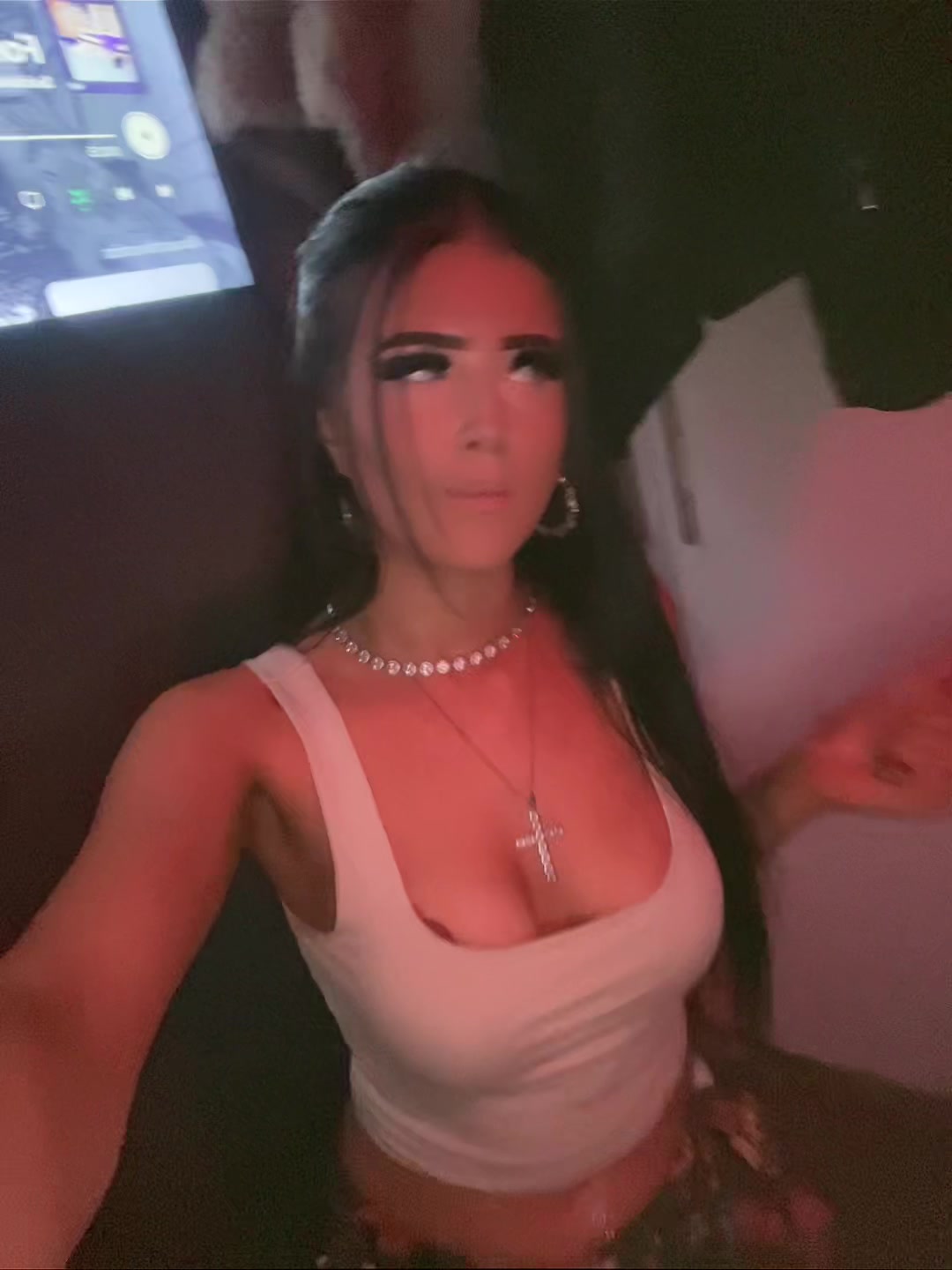@👸🏻💋