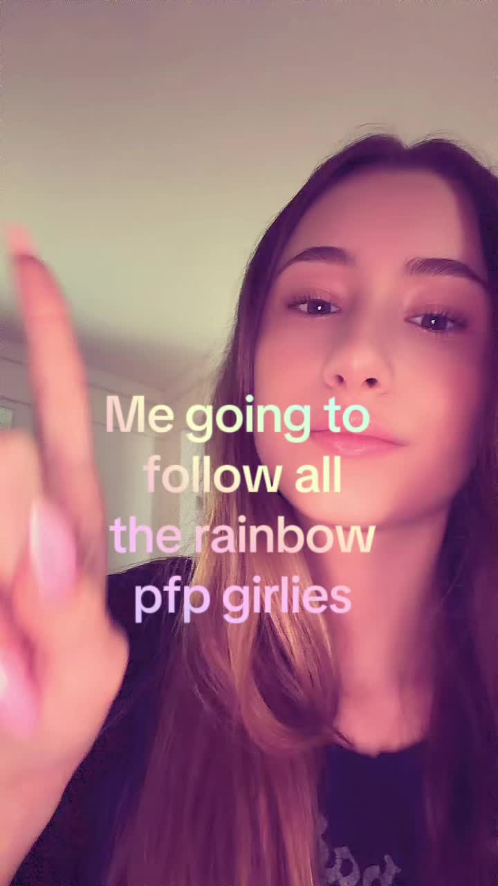 @Mila Luna🦢🎀