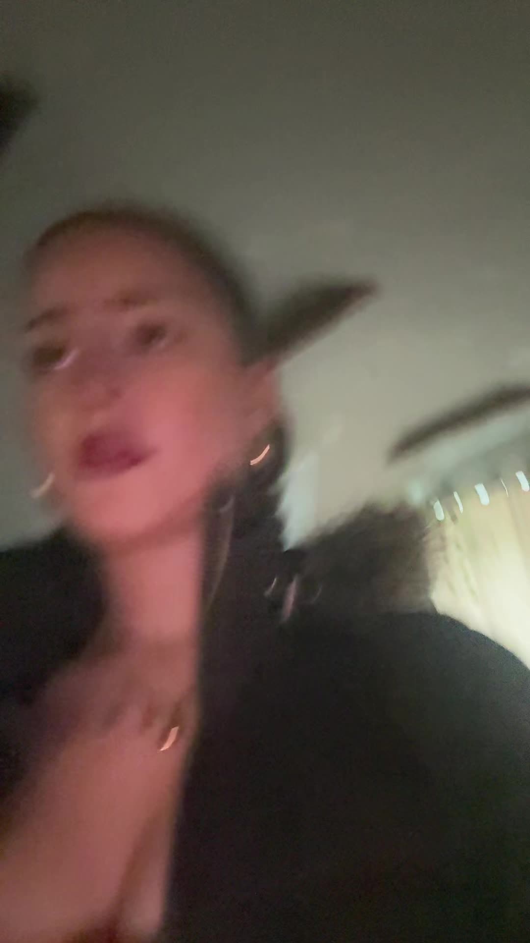 @🐞🍸