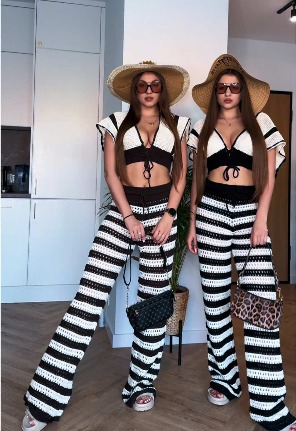 @twinschojnackie
