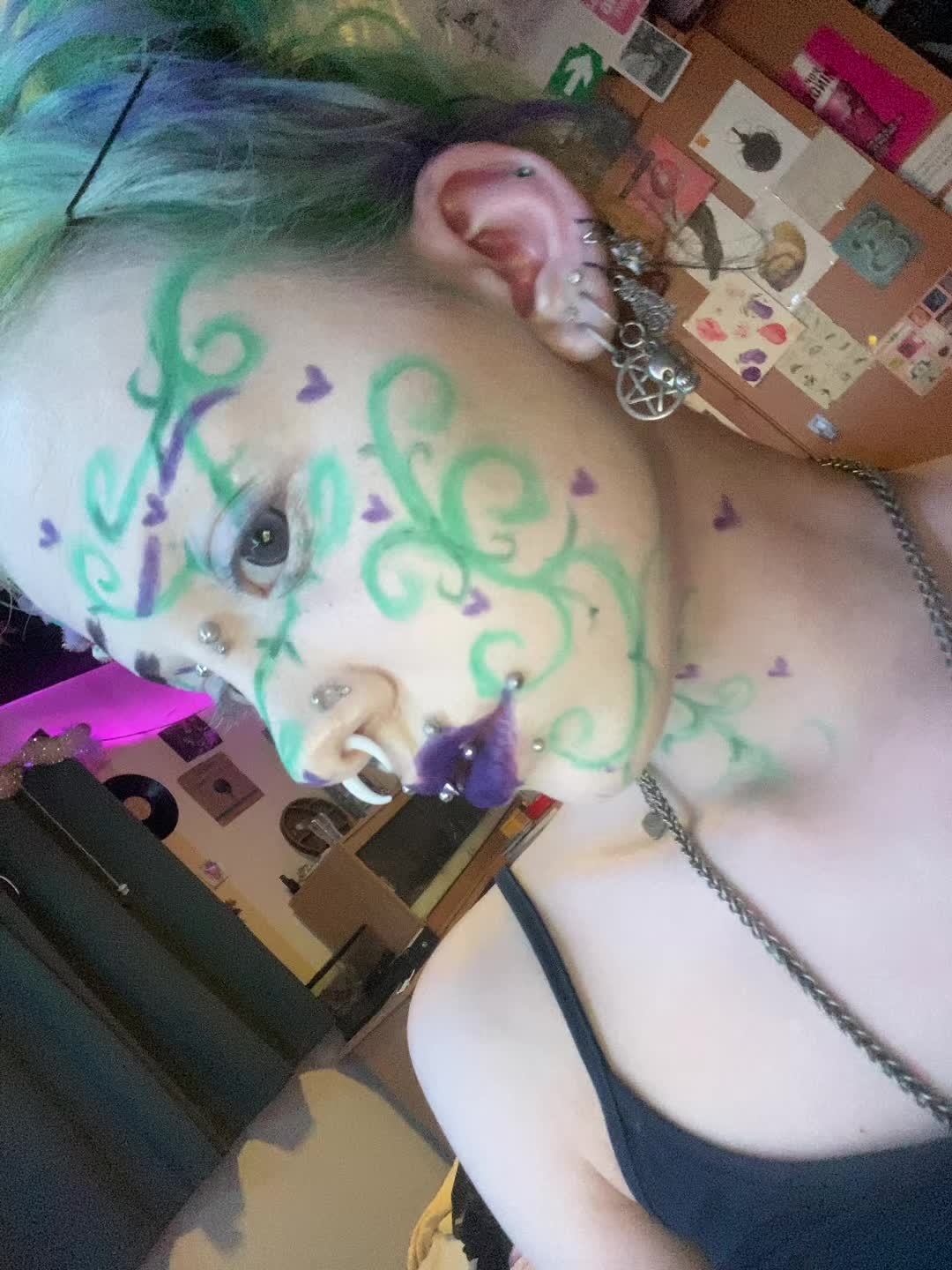 @🌸🦄🪻