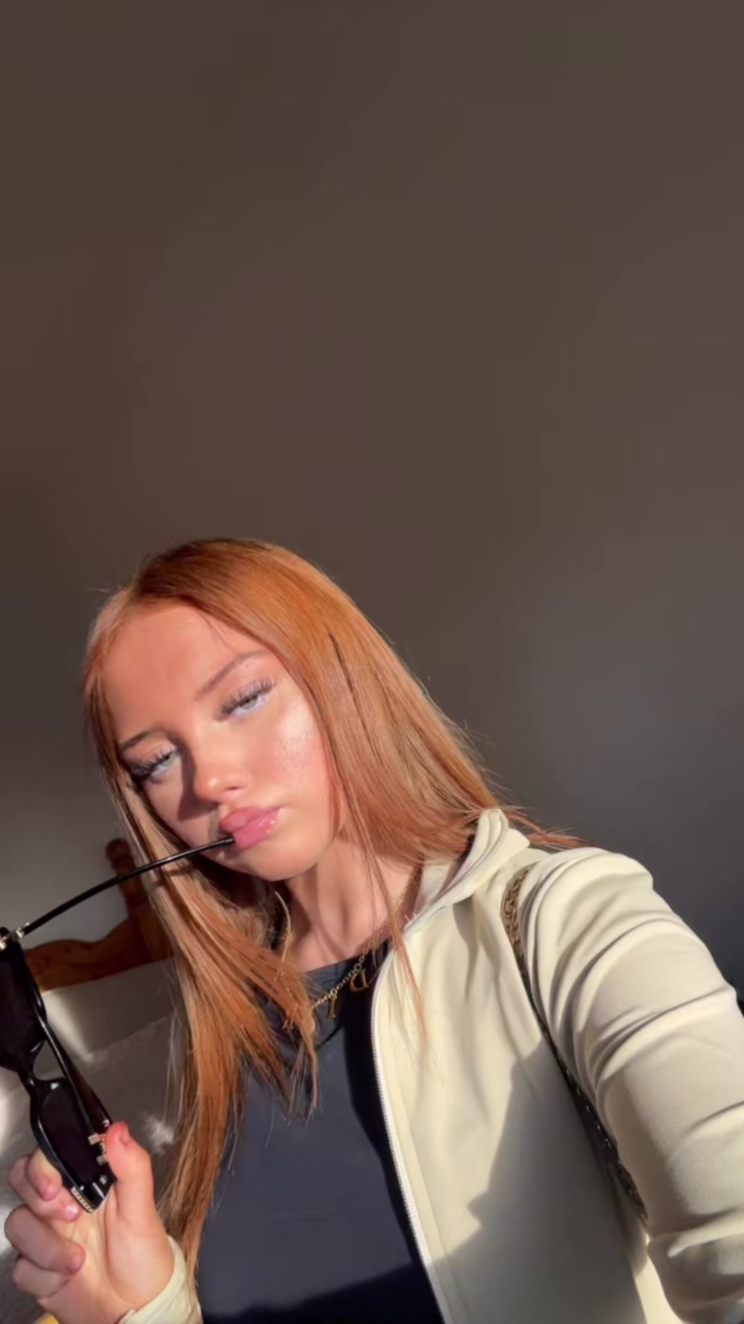 @𝓣𝓲𝓯𝓯𝓪𝓷𝔂-𝓻𝓸𝓼𝓮
