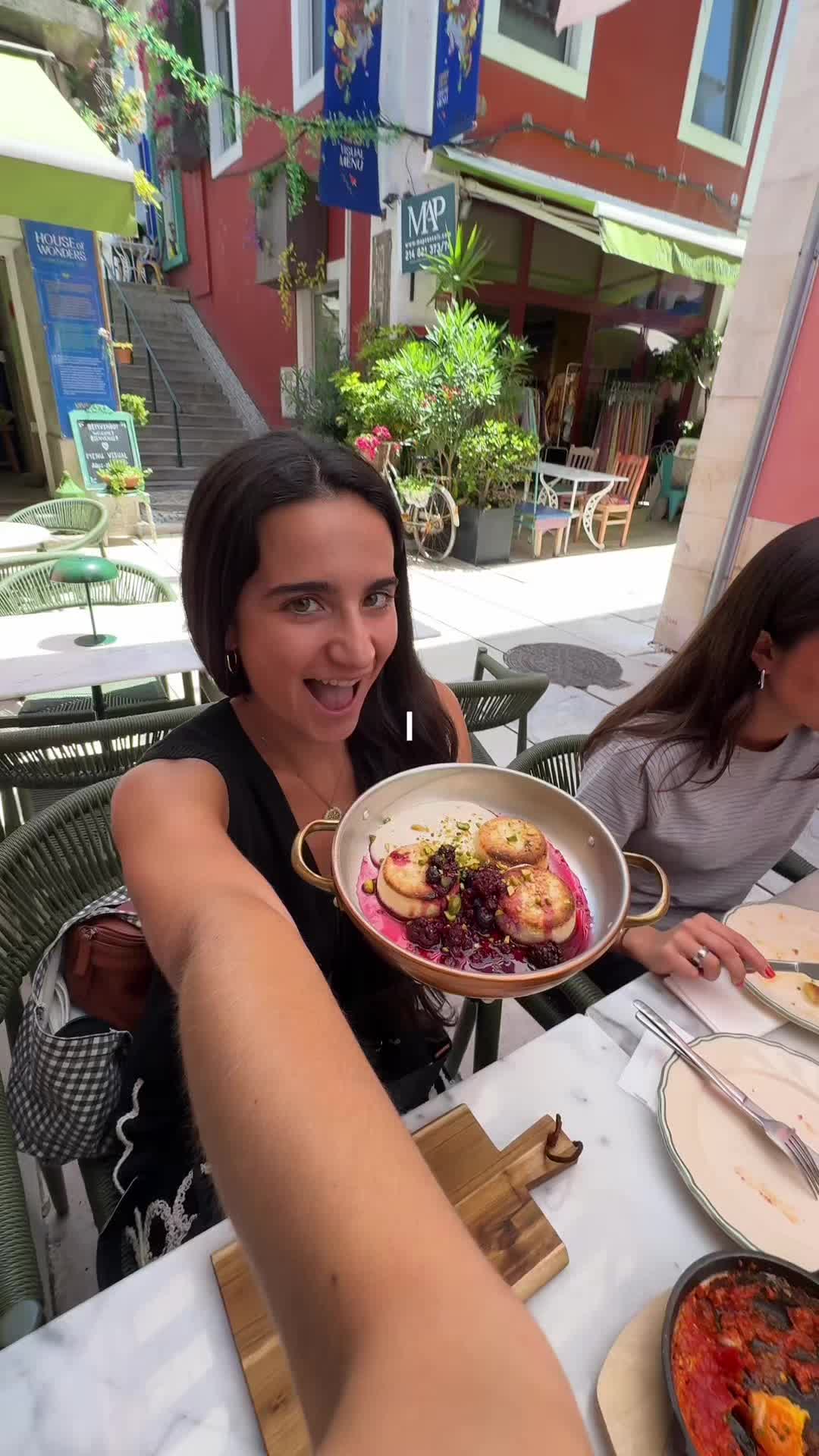 @Mariana | food & travel