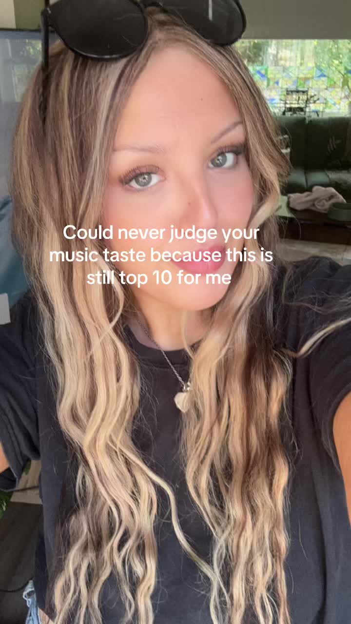 @charisseunfiltered