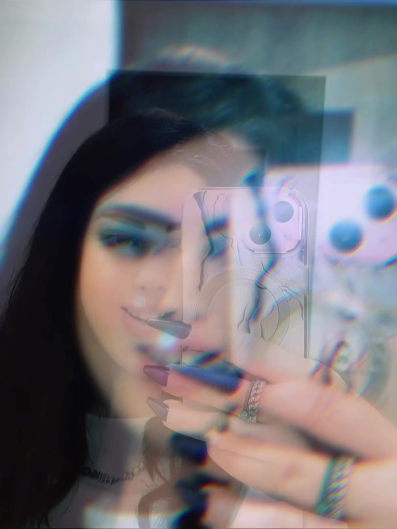 @✨🦋Warholka🦋✨