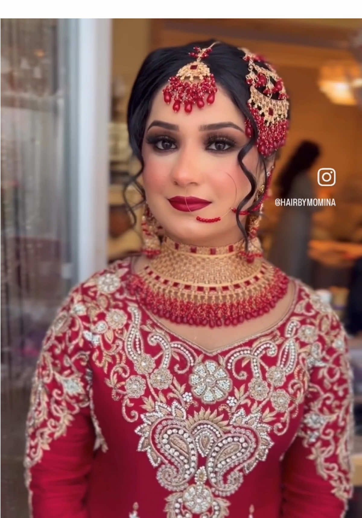 @hairbymomina