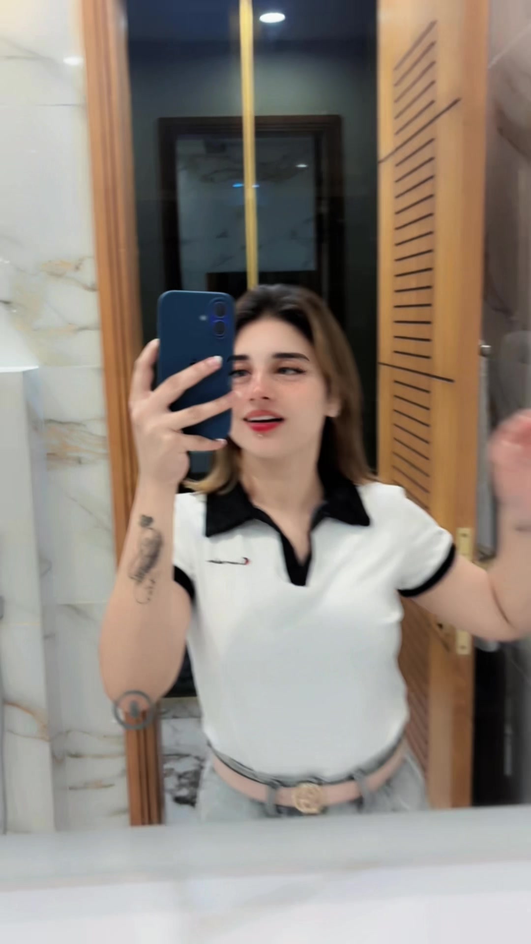 @AREEBA🪽