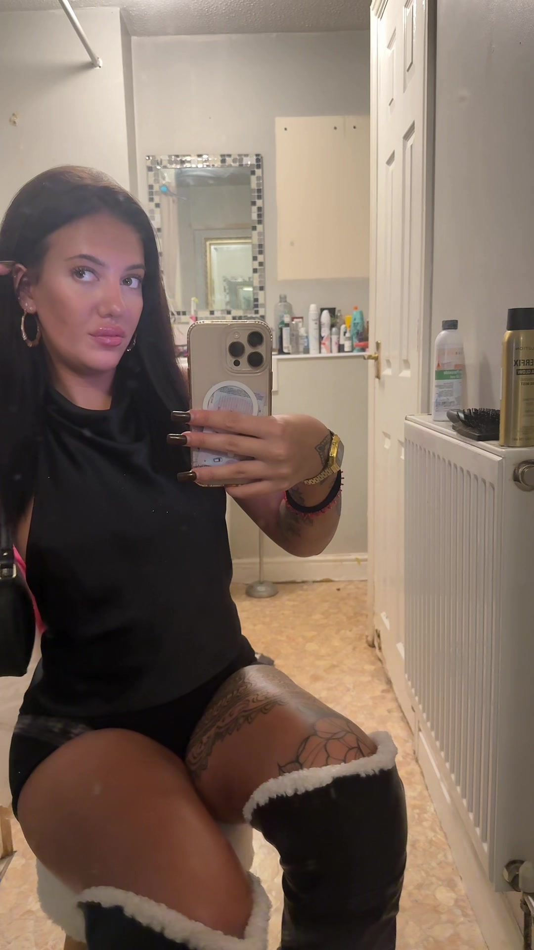 @morganhollyy