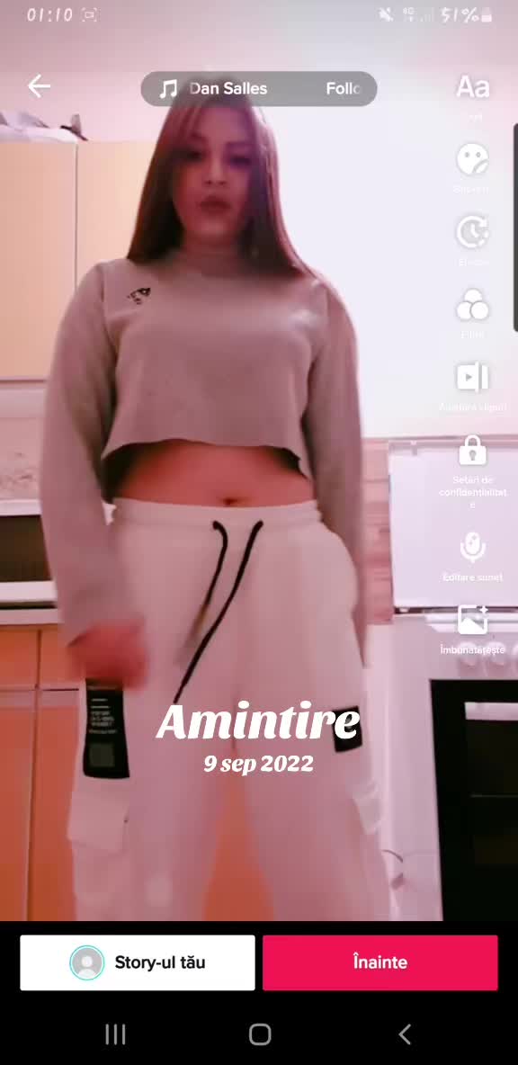 @🖤