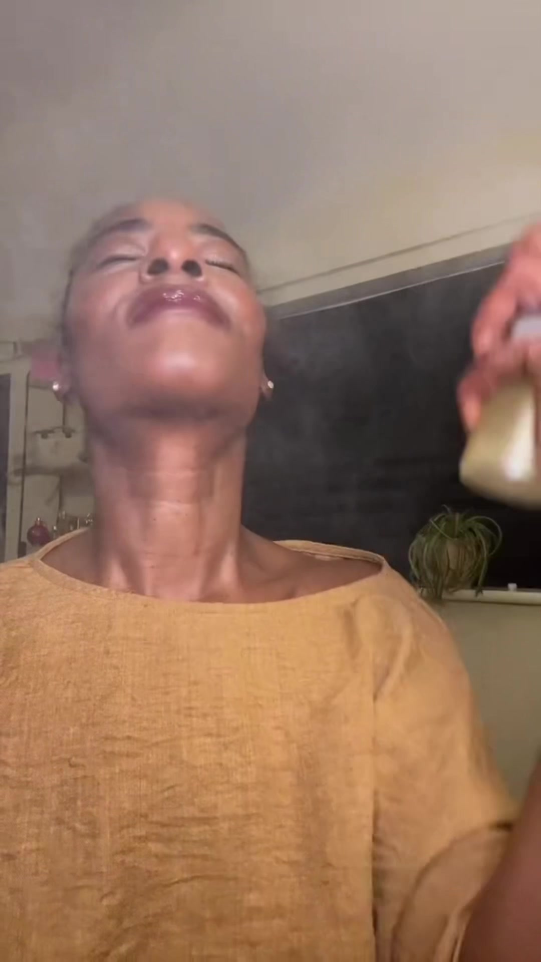 @Naomi | Travel | Wellness
