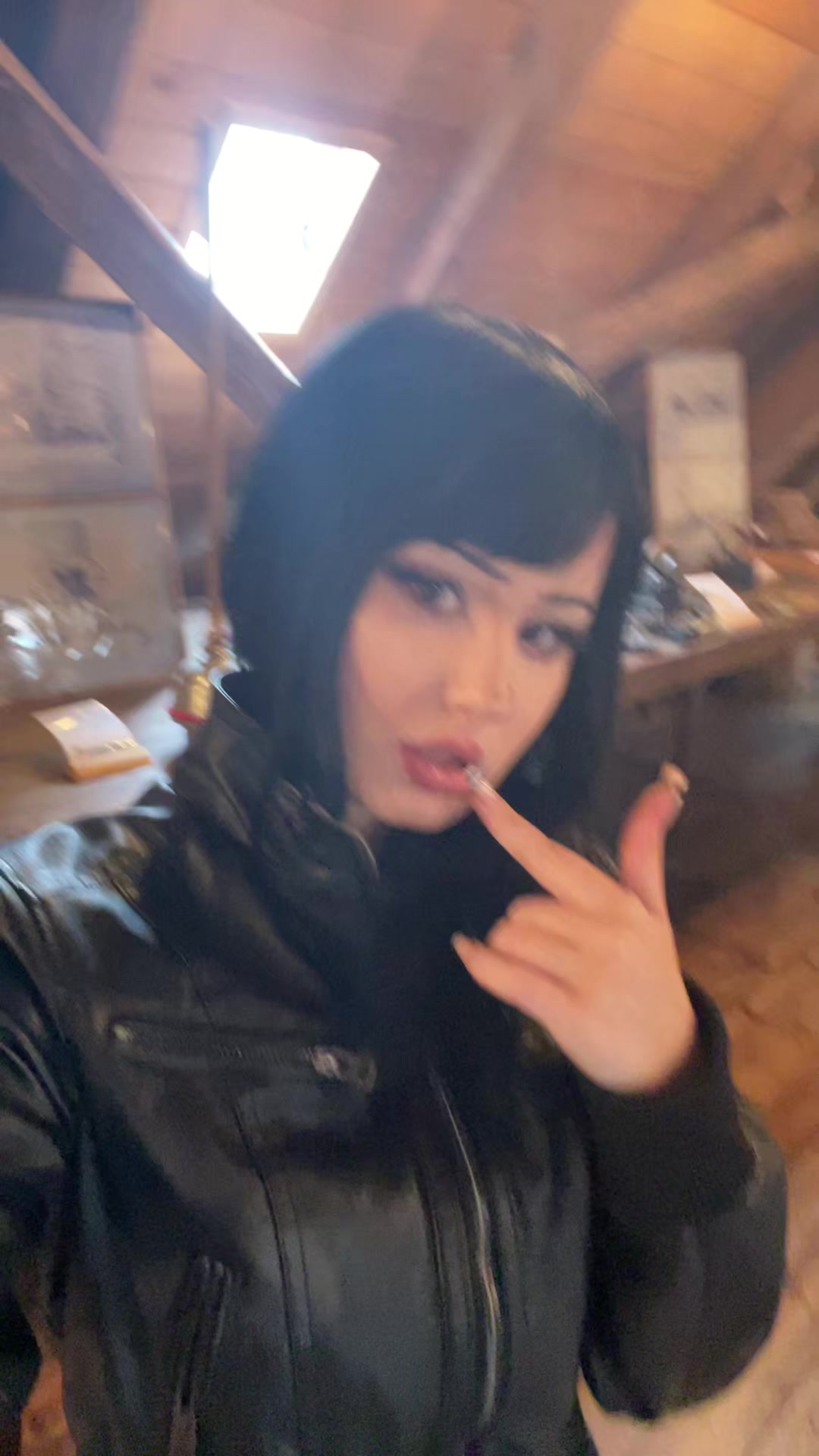 @Lia