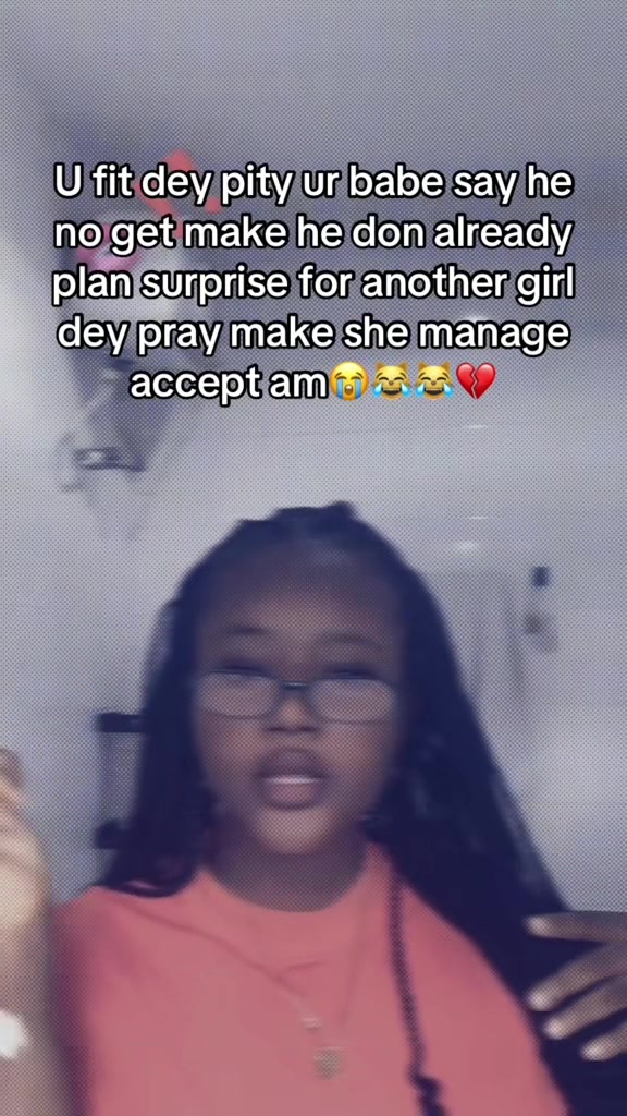 @Memes by Helen🤡💘