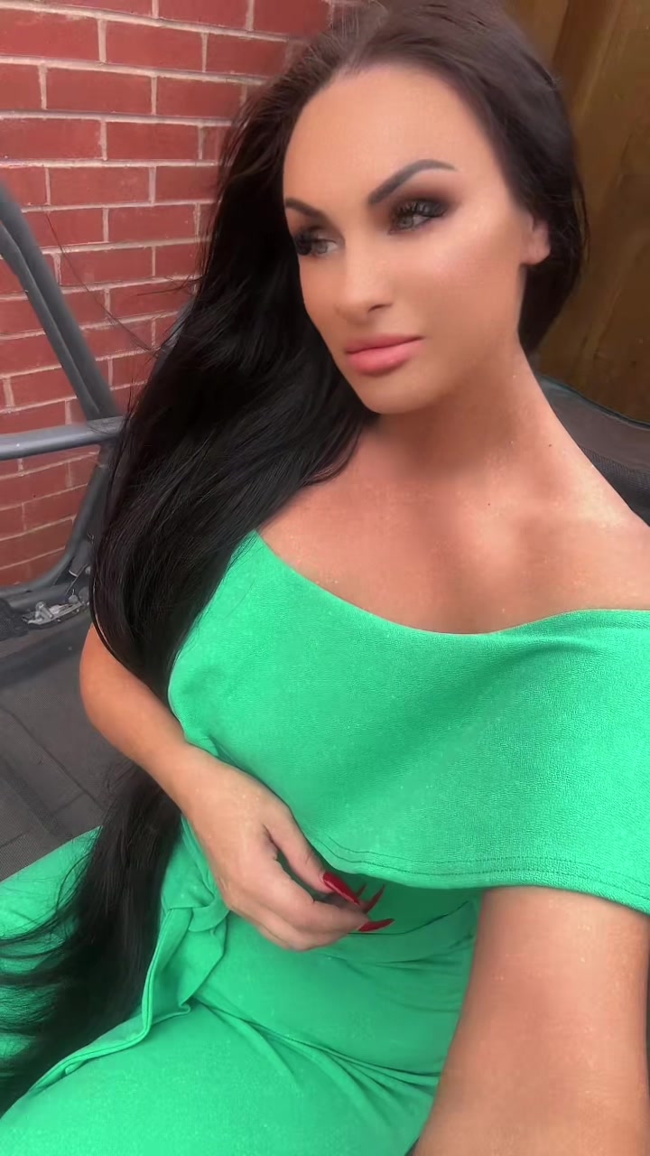 @Kleopatra👑🇱🇹🇬🇧