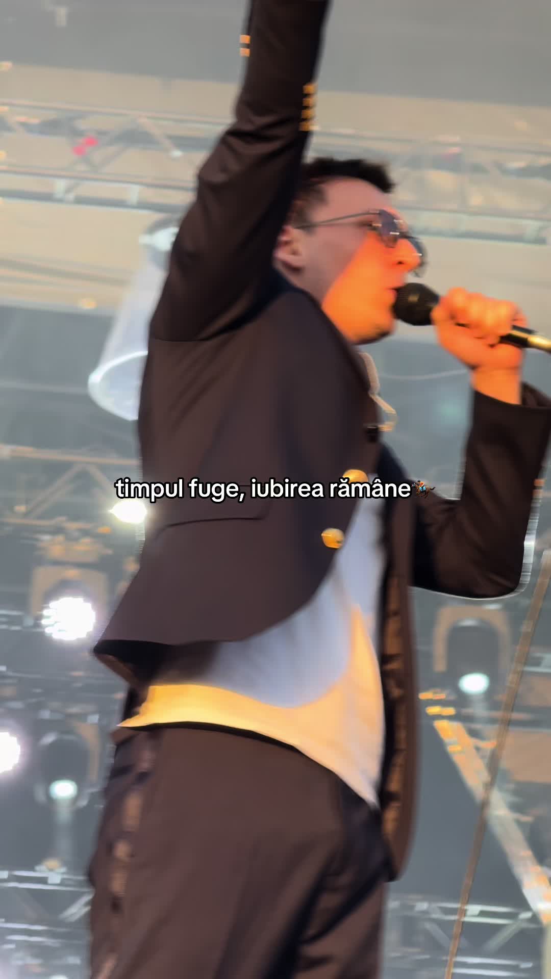 @Lumea Artiștilor