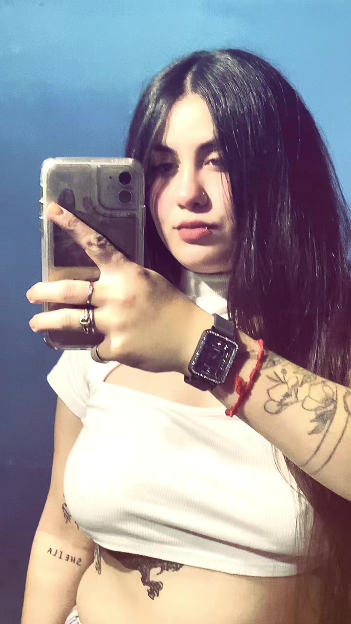 @Camilamottar99