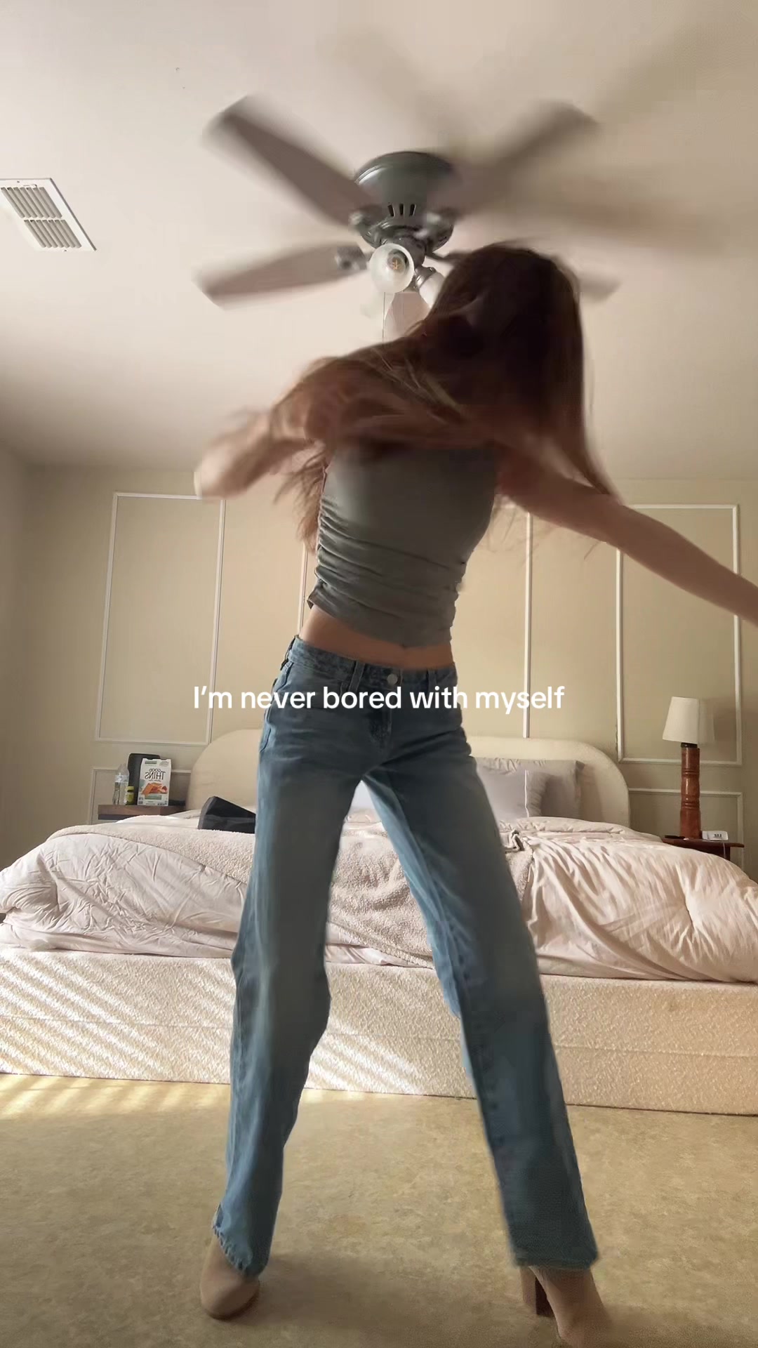 @raegun.danielle