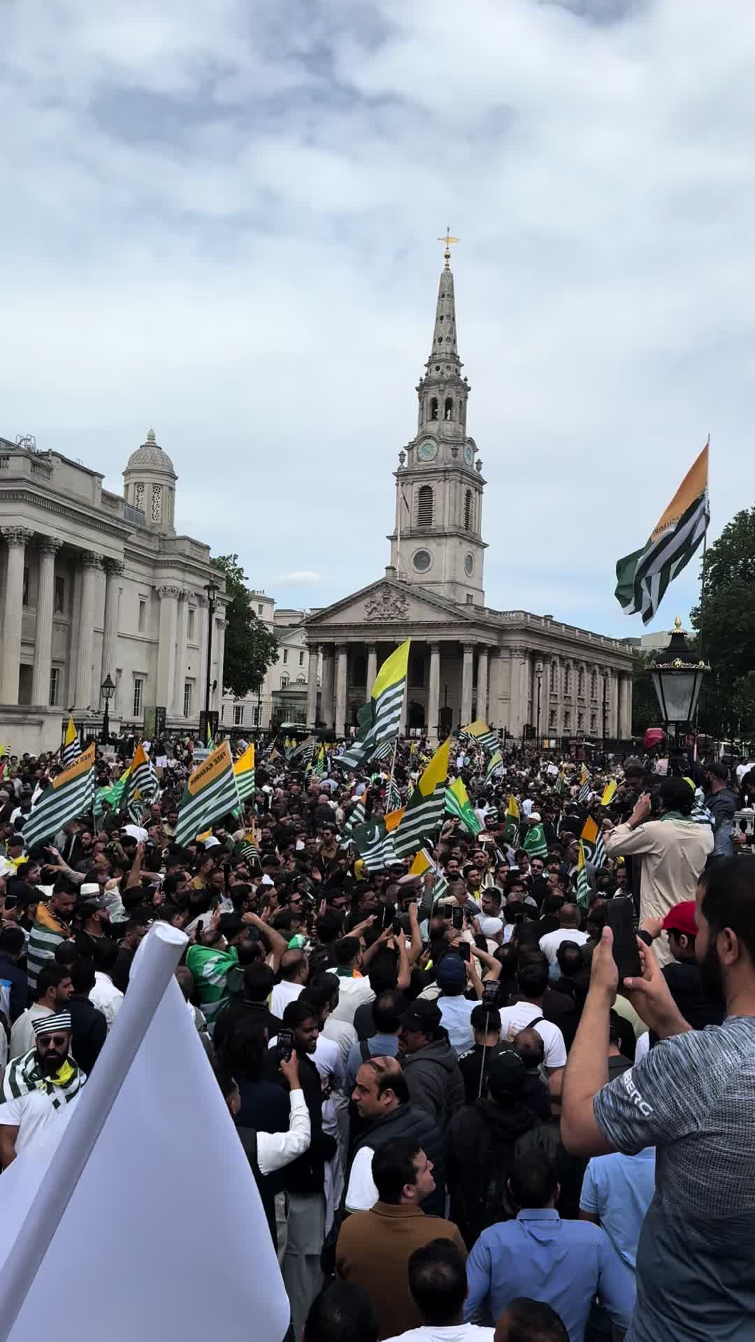 @British kashmiri 🍁🍁