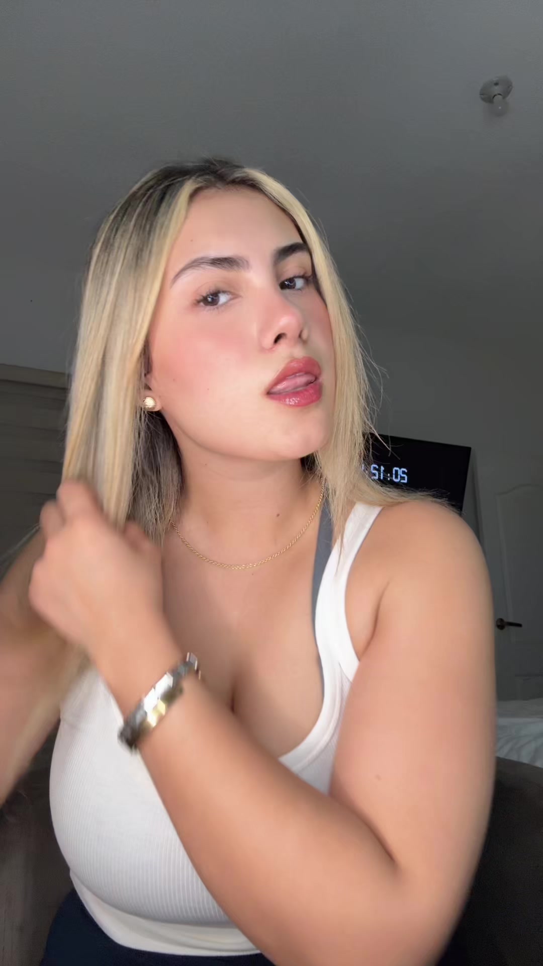 @AbigahilVega🧚🏻🍉🫧