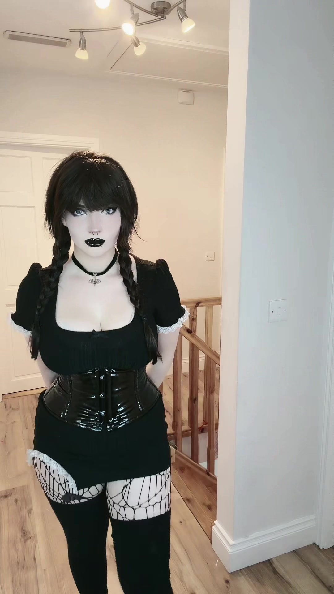 @cutiegothxo1