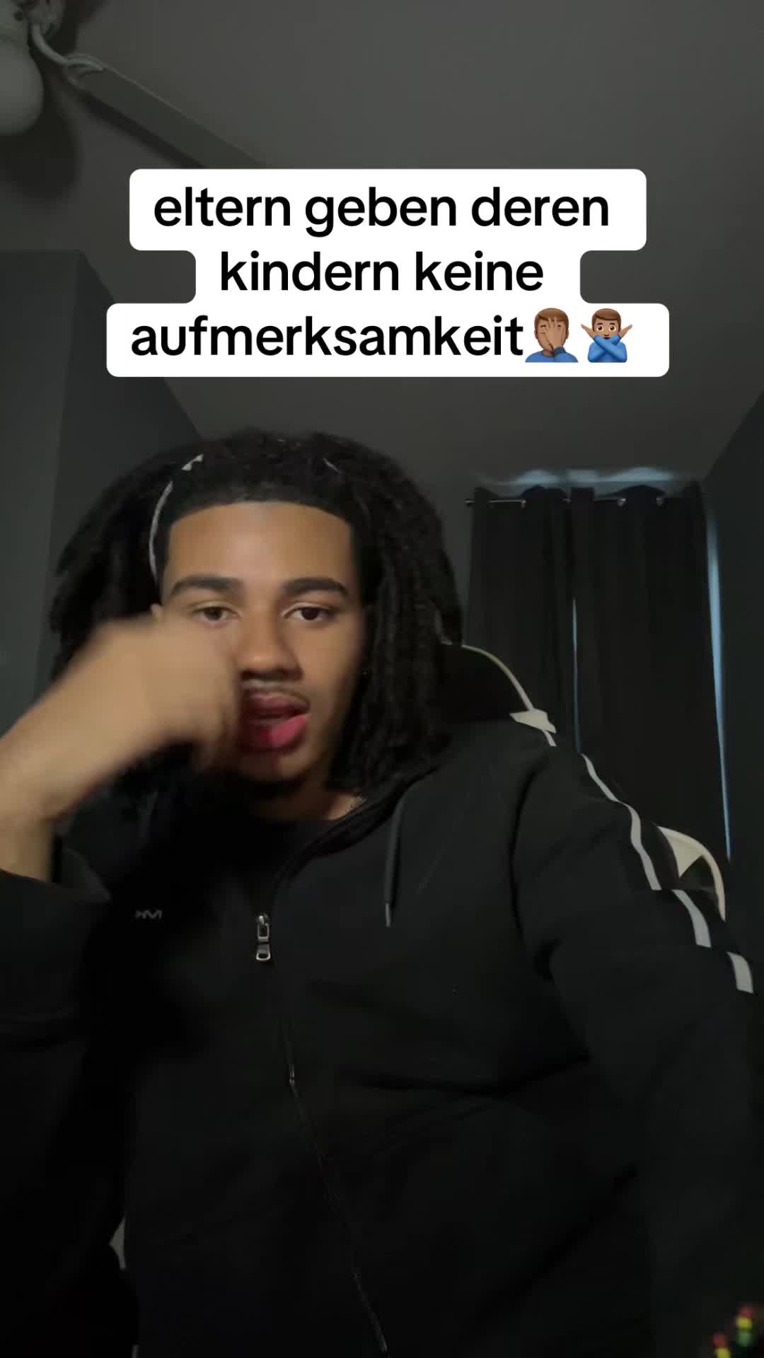 @©️