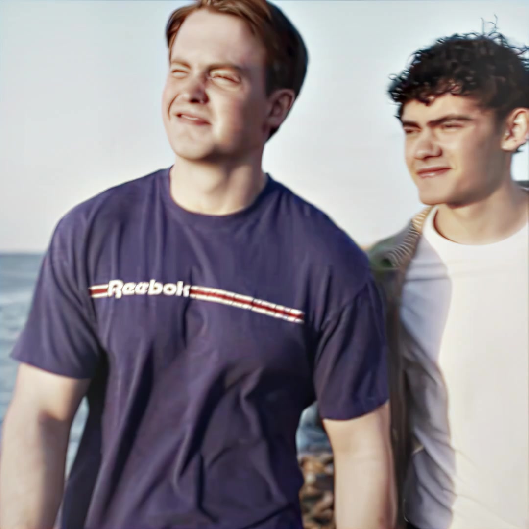 @devoursmen