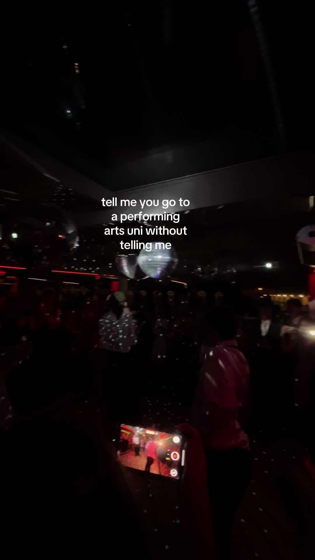@lola ✭✭