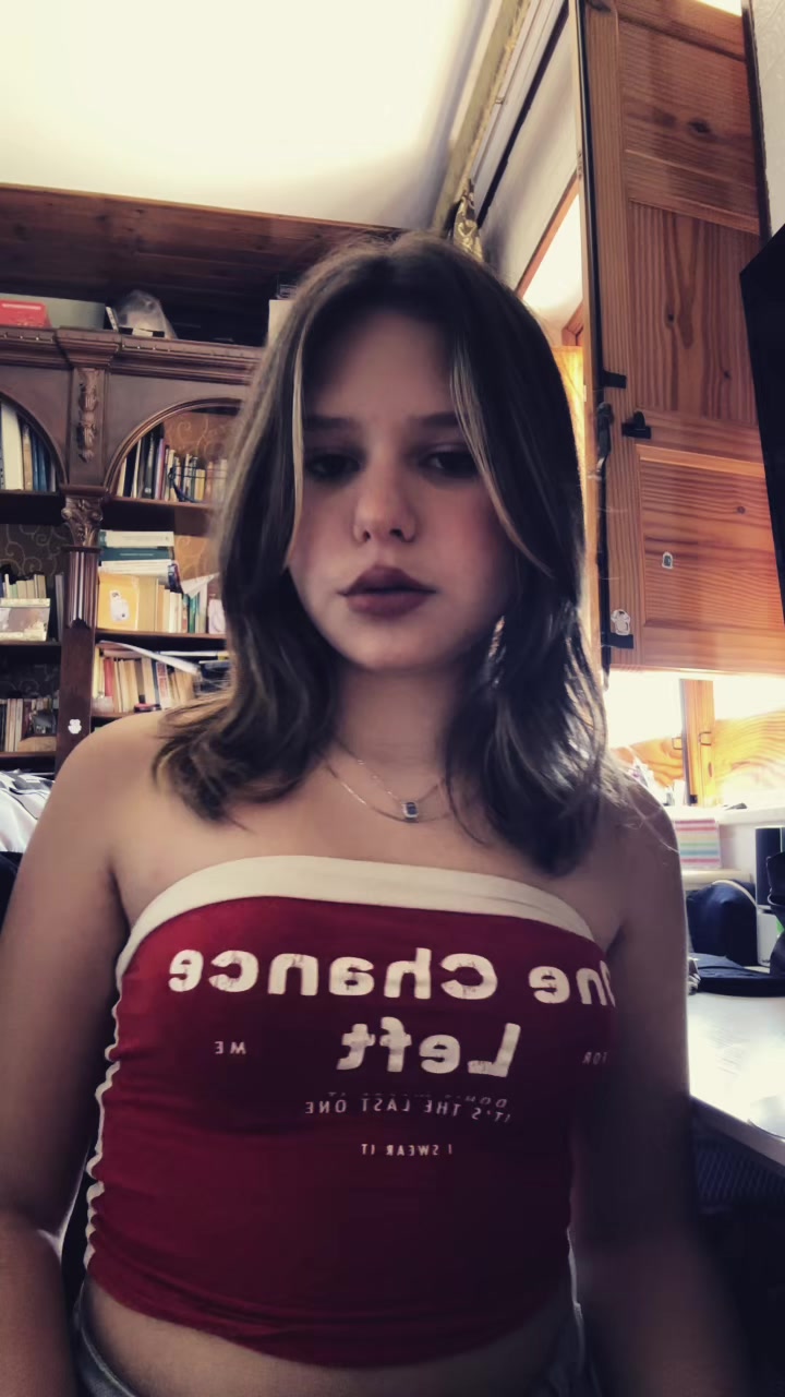 @🥥