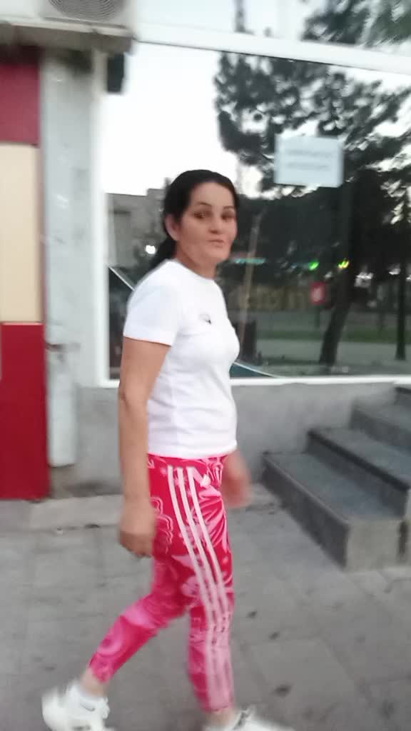 @elenagabriela8558